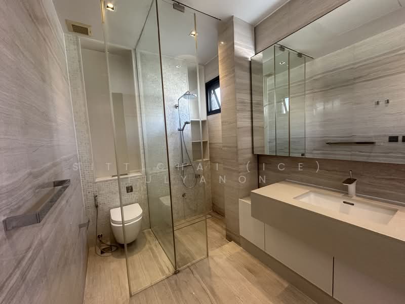 Parc Priva, Bangkok, Thiam Ruammit Road, Huai Khwang, Huai Khwang, Bangkok, 4 Bedrooms, 300 sqm, Single Detached House For Rent, by Sittichai (Ice) Tulyanon, 500202308 - DDproperty.com