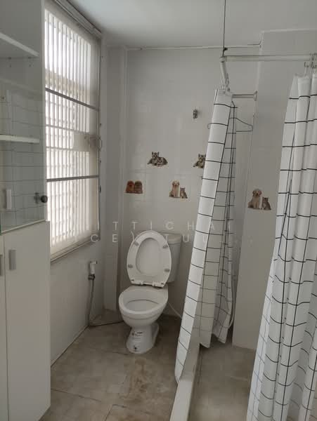 Ekkamai Townhouse 7 minutes walk to Ekkamai/Phra Khanon BTS, Bangkok, Phra Kanong Nua, Watthana, Bangkok, 3 Bedrooms, 200 sqm, Townhouse For Sale, by Sittichai (Ice) Tulyanon, 500202346 - DDproperty.com