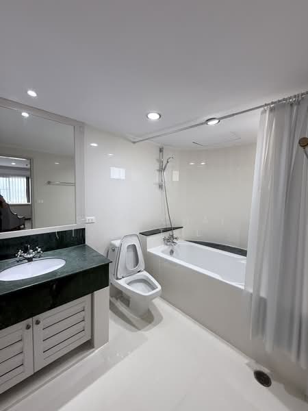 Centre Point Residence Phromphong : เซ็นเตอร์พ้อยท์ เรสซิเด้นซ์ พร้อมพงษ์, กรุงเทพ, ซ.สุขุมวิท39, คลองตันเหนือ, วัฒนา, กรุงเทพ, 265 ตร.ม., คอนโด ให้เช่า, โดย Sittichai (Ice) Tulyanon, 500202361 - DDproperty.com
