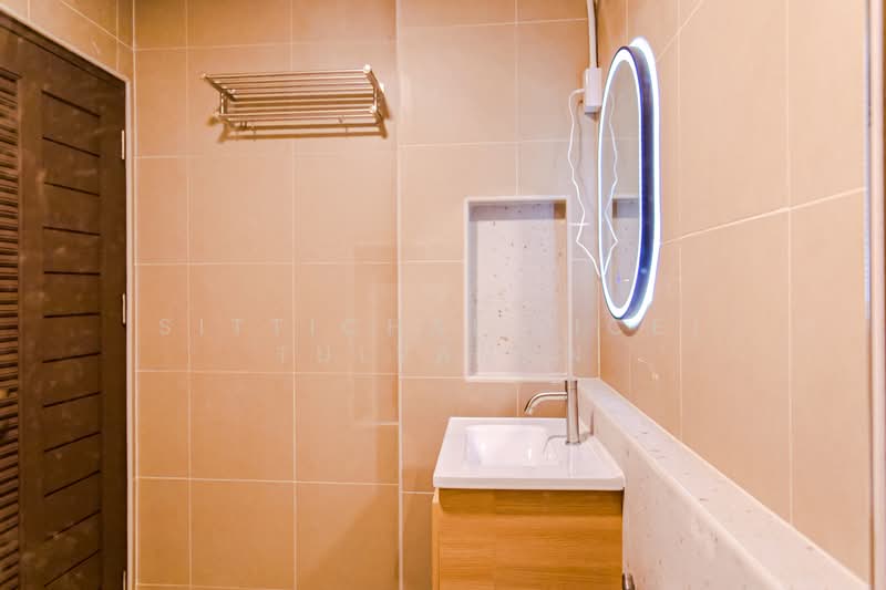 ขายบ้านเดี่ยว 4 ห้องนอน ในทำเล วังทองหลาง, กรุงเทพ, คลองเจ้าคุณสิงห์, วังทองหลาง, กรุงเทพ, 300 ตร.ม., ทาวน์เฮ้าส์ ขาย, โดย Sittichai (Ice) Tulyanon, 500202373 - DDproperty.com