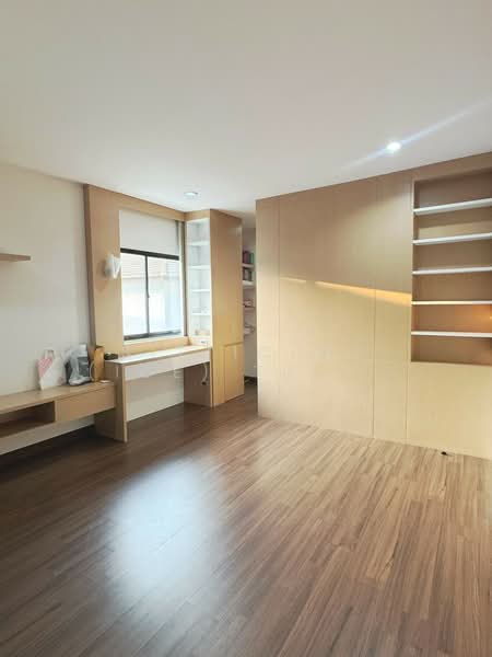 Pruksa Town Serenity Petchkasem 81, Bangkok, Nong Kham, Nong Khaem, Bangkok, 4 Bedrooms, 170 sqm, Single Detached House For Sale, by Sittichai (Ice) Tulyanon, 500202379 - DDproperty.com