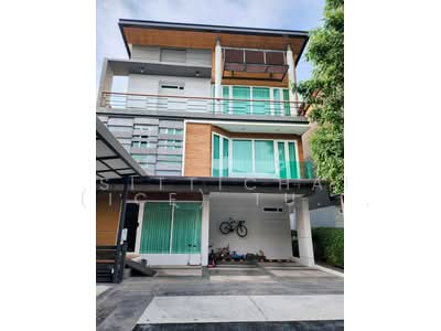 ขาย - The Gallery House Pattern : เดอะ แกลเลอรี่ เฮ้าส์ แพทเทิร์น, กรุงเทพ