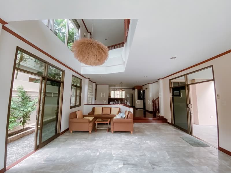 Newly Renovated House for Rent at Sukhumvit 4, Bangkok, Khlong Toei, Khlong Toei, Bangkok, 4 Bedrooms, 400 sqm, Single Detached House For Rent, by Sittichai (Ice) Tulyanon, 500202461 - DDproperty.com