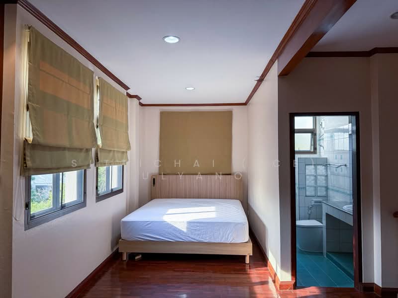 Newly Renovated House for Rent at Sukhumvit 4, กรุงเทพ, คลองเตย, คลองเตย, กรุงเทพ, 400 ตร.ม., บ้านเดี่ยว ให้เช่า, โดย Sittichai (Ice) Tulyanon, 500202461 - DDproperty.com