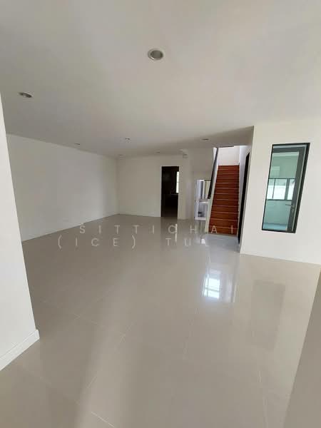 Lake View Park Wongwaen-Bangna, Bangkok, Dok Mai, Prawet, Bangkok, 4 Bedrooms, 300 sqm, Single Detached House For Sale, by Sittichai (Ice) Tulyanon, 500202482 - DDproperty.com