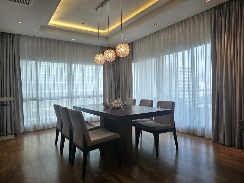 Royal Residence Park, Bangkok, 99 Royal Resident Park Lumphini, Lumphini, Pathum Wan, Bangkok, 3 Bedrooms, 220 sqm, Condo For Rent, by Sittichai (Ice) Tulyanon, 500202493 - DDproperty.com