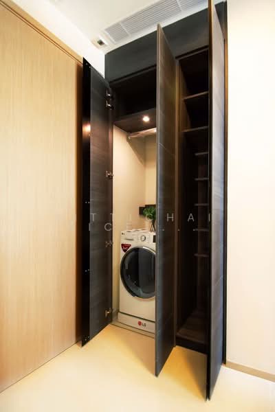 The Esse Asoke, Bangkok, 333 Soi Sukhumvit 21, Sukhumvit Road, Khlongtoei Nua, Watthana, Bangkok, 1 Bedroom, 36 sqm, Condo For Sale, by Sittichai (Ice) Tulyanon, 500202496 - DDproperty.com