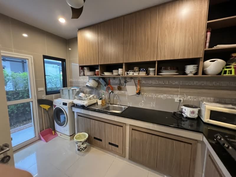 Burasiri Pattanakarn, Bangkok, New Pattanakarn Road, Prawet, Prawet, Bangkok, 4 Bedrooms, 299 sqm, Single Detached House For Sale, by Sittichai (Ice) Tulyanon, 500202506 - DDproperty.com