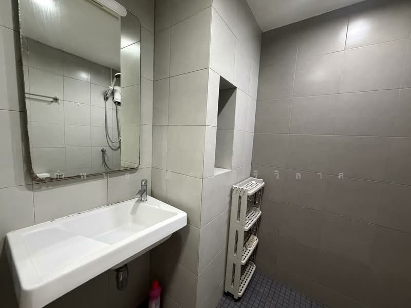 Elio Sukhumvit 64, Bangkok, 99 Soi Sukhumvit 64, Bang Chak, Phra Khanong, Bangkok, 1 Bedroom, 22 sqm, Condo For Rent, by กำพนธ์ อัศวศิริวิลาศ, 500202580 - DDproperty.com