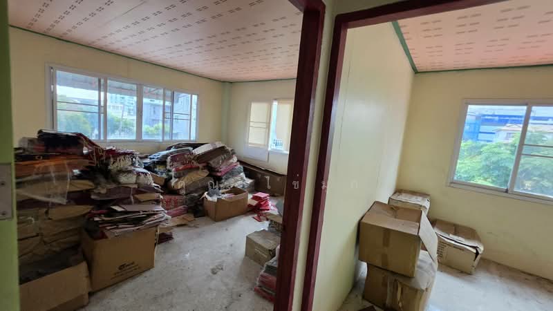 ลาดพร้าว, Bangkok, ลาดพร้าว 83, Khlong Chaokhun Sing, Wang Thonglang, Bangkok, , 400 sqm, Warehouse/Factory For Sale, by Mooky ตุลาพันธุ์, 500202591 - DDproperty.com