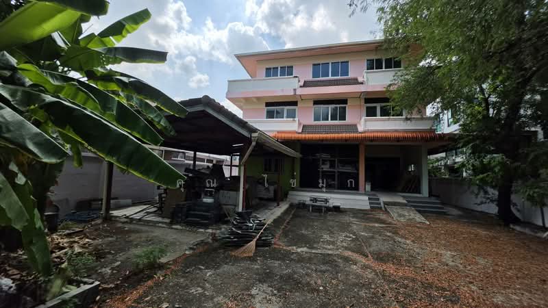 ลาดพร้าว, กรุงเทพ, ลาดพร้าว 83, คลองเจ้าคุณสิงห์, วังทองหลาง, กรุงเทพ, 400 ตร.ม., โกดัง-โรงงาน ขาย, โดย คุณ ไข่มุก, 500202591 - DDproperty.com