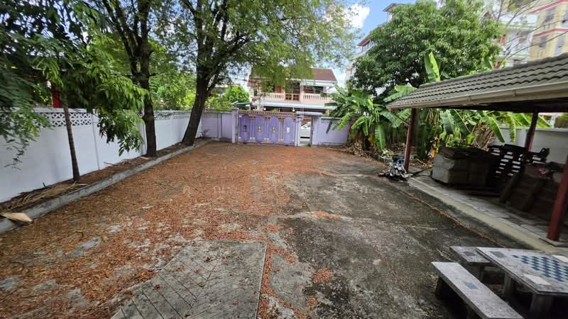 ลาดพร้าว, Bangkok, ลาดพร้าว 83, Khlong Chaokhun Sing, Wang Thonglang, Bangkok, , 400 sqm, Warehouse/Factory For Sale, by Mooky ตุลาพันธุ์, 500202591 - DDproperty.com