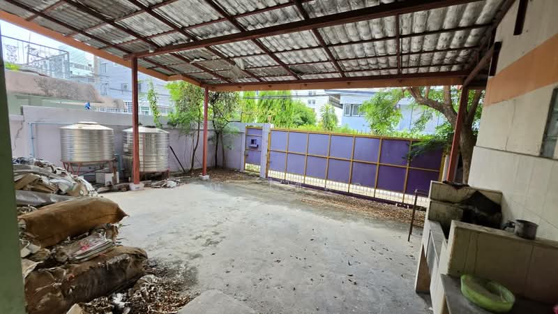 ลาดพร้าว, กรุงเทพ, ลาดพร้าว 83, คลองเจ้าคุณสิงห์, วังทองหลาง, กรุงเทพ, 400 ตร.ม., โกดัง-โรงงาน ขาย, โดย คุณ ไข่มุก, 500202591 - DDproperty.com