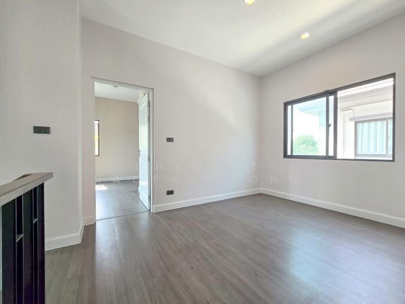 Bangkok Boulevard Rama 5, Nonthaburi, 34-38 Atchariya Prasith Road, Mahasawat, Bang Kruai, Nonthaburi, 4 Bedrooms, 234 sqm, Single Detached House For Sale, by Chantat Raoprachong, 500202595 - DDproperty.com