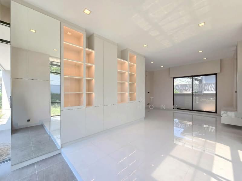 Bangkok Boulevard Rama 5, Nonthaburi, 34-38 Atchariya Prasith Road, Mahasawat, Bang Kruai, Nonthaburi, 4 Bedrooms, 319 sqm, Single Detached House For Sale, by Chantat Raoprachong, 500202600 - DDproperty.com