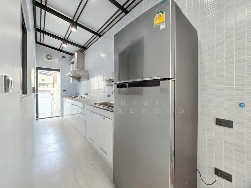 Bangkok Boulevard Rama 5, Nonthaburi, 34-38 Atchariya Prasith Road, Mahasawat, Bang Kruai, Nonthaburi, 4 Bedrooms, 319 sqm, Single Detached House For Sale, by Chantat Raoprachong, 500202600 - DDproperty.com