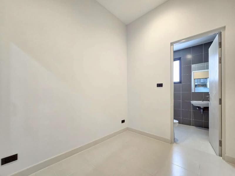 Bangkok Boulevard Rama 5, Nonthaburi, 34-38 Atchariya Prasith Road, Mahasawat, Bang Kruai, Nonthaburi, 4 Bedrooms, 319 sqm, Single Detached House For Sale, by Chantat Raoprachong, 500202600 - DDproperty.com