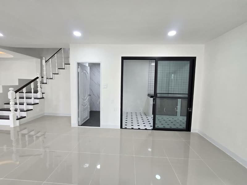 Muang Supthanee, Bangkok, Soi Leab Klong Song 25, Bang Chun, Khlong Sam Wa, Bangkok, 3 Bedrooms, 120 sqm, Townhouse For Sale, by นภัสศรณ์ วงศ์สินไทยกร (นันท์), 500202610 - DDproperty.com