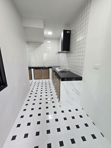 Muang Supthanee, Bangkok, Soi Leab Klong Song 25, Bang Chun, Khlong Sam Wa, Bangkok, 3 Bedrooms, 120 sqm, Townhouse For Sale, by นภัสศรณ์ วงศ์สินไทยกร (นันท์), 500202610 - DDproperty.com