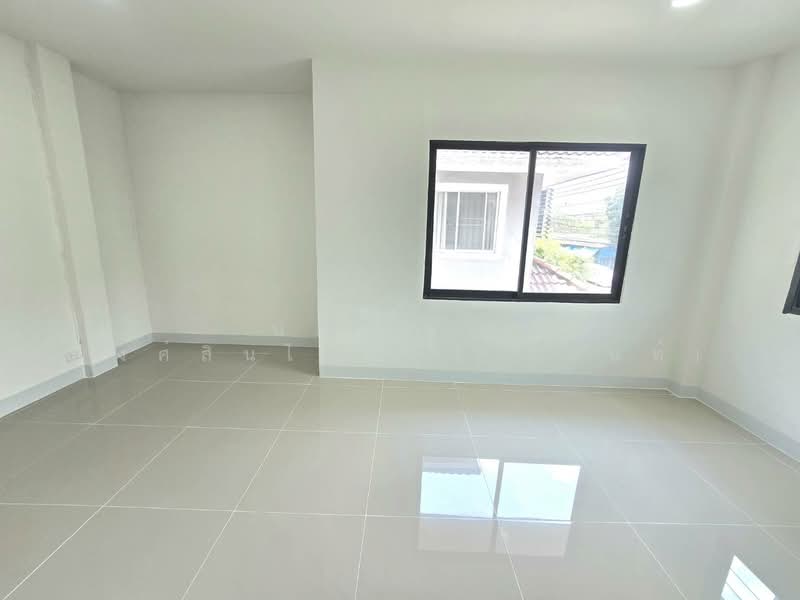 Muang Supthanee, Bangkok, Soi Leab Klong Song 25, Bang Chun, Khlong Sam Wa, Bangkok, 3 Bedrooms, 120 sqm, Townhouse For Sale, by นภัสศรณ์ วงศ์สินไทยกร (นันท์), 500202610 - DDproperty.com