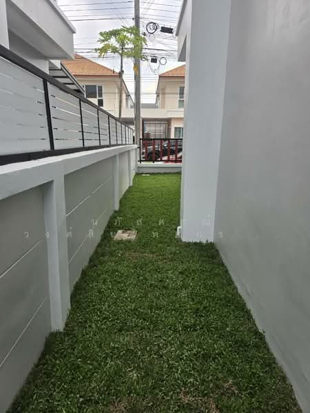 Phanason Villa Lumlukka-Klong 4, Pathum Thani, Soi Phanason Village, Lat Sawai, Lam Luk Ka, Pathum Thani, 4 Bedrooms, 160 sqm, Semi-Detached House (Twin House) For Sale, by นภัสศรณ์ วงศ์สินไทยกร (นันท์), 500202614 - DDproperty.com