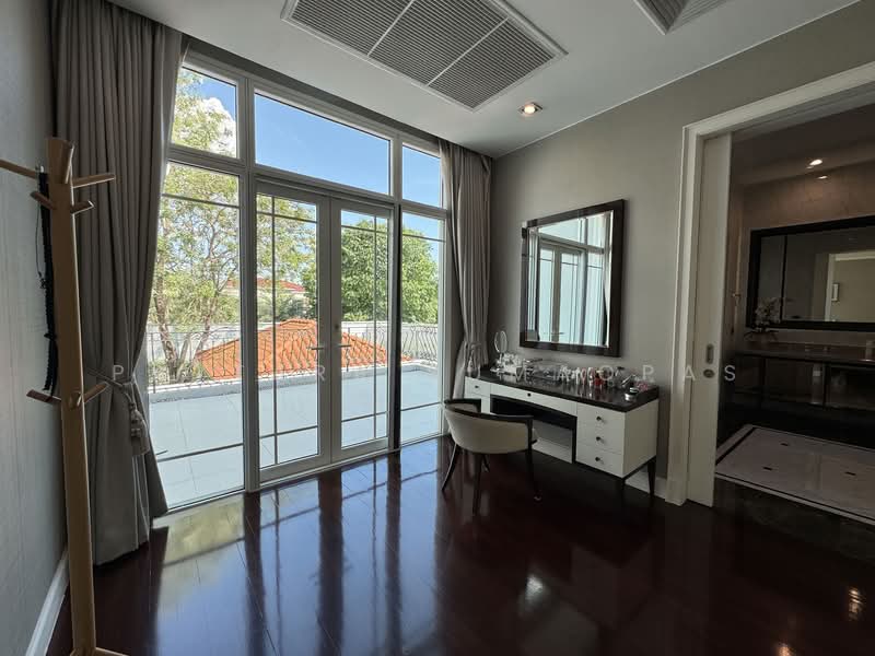 Ladawan Ratchapruek-Pinklao, Bangkok, Ratchapruek Road, Bang Ra Mat, Taling Chan, Bangkok, 5 Bedrooms, 620 sqm, Single Detached House For Sale, by Pattara Sumaopas, 500202615 - DDproperty.com