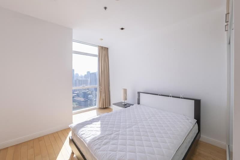 Athenee Residence, Bangkok, 65 Witthayu Road, Lumphini, Pathum Wan, Bangkok, 3 Bedrooms, 178 sqm, Condo For Rent, by Porntiwa Srikoedmeesak, 500202649 - DDproperty.com