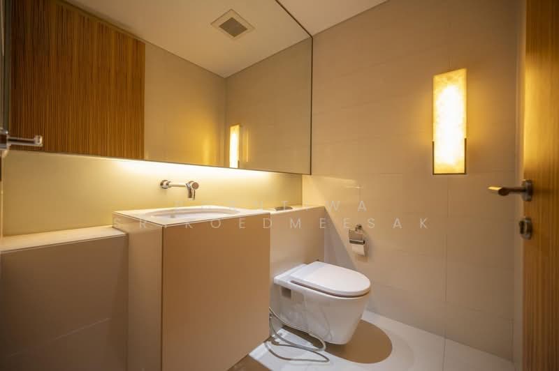 Domus 18, Bangkok, Soi Sukhumvit 18, Khlong Toei, Khlong Toei, Bangkok, 3 Bedrooms, 170 sqm, Condo For Rent, by Porntiwa Srikoedmeesak, 500202653 - DDproperty.com