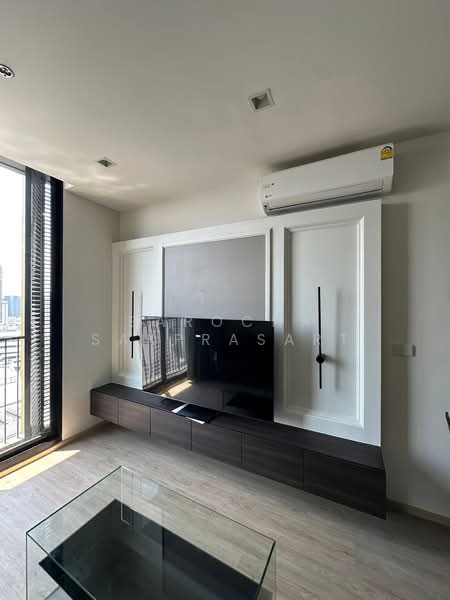 Noble State 39, Bangkok, 35 Soi Sukhumvit 39, Khlong Tan Nua, Watthana, Bangkok, 1 Bedroom, 41 sqm, Condo For Rent, by Sarocha Sakprasart, 500202678 - DDproperty.com