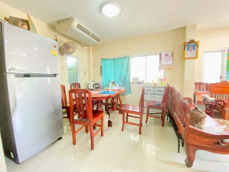 Baan Poomsiri Rangsit Klong 7 : บ้านภูมิสิริ รังสิต คลอง 7, ปทุมธานี, ซอย หมู่บ้านภูมิสิริคลอง 7, ลำผักกูด, ธัญบุรี, ปทุมธานี, 130 ตร.ม., บ้านแฝด ขาย, โดย คุณ กัญญ์ชญา คารมดี (จิ๋ว), 500202691 - DDproperty.com