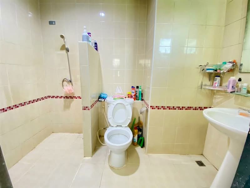 Baan Poomsiri Rangsit Klong 7 : บ้านภูมิสิริ รังสิต คลอง 7, ปทุมธานี, ซอย หมู่บ้านภูมิสิริคลอง 7, ลำผักกูด, ธัญบุรี, ปทุมธานี, 130 ตร.ม., บ้านแฝด ขาย, โดย คุณ กัญญ์ชญา คารมดี (จิ๋ว), 500202691 - DDproperty.com