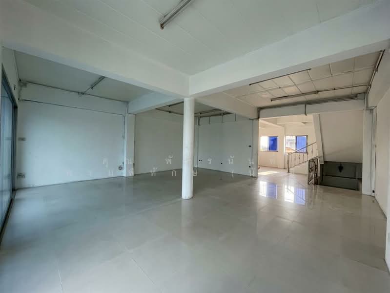 สำนักงาน 4 ชั้น 45 ตร.ว. สำนักงาน ติดถนนร่มเกล้า ใกล้ ม.เกษมบัณฑิต ร่มเกล้า ระหว่างซอยร่มเกล้า13-15, กรุงเทพ, ถนนร่มเกล้า, แสนแสบ, มีนบุรี, กรุงเทพ, 500 ตร.ม., สำนักงาน ขาย, โดย คุณ พัชรนันท์ พรมพิทักษ์ (นัจข์), 500202712 - DDproperty.com