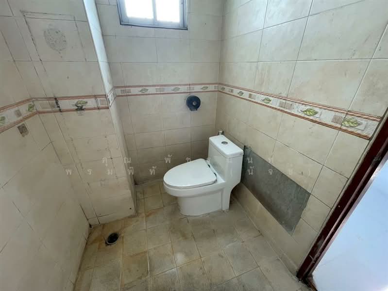 สำนักงาน 4 ชั้น 45 ตร.ว. สำนักงาน ติดถนนร่มเกล้า ใกล้ ม.เกษมบัณฑิต ร่มเกล้า ระหว่างซอยร่มเกล้า13-15, Bangkok, ถนนร่มเกล้า, Saen Sab, Min Buri, Bangkok, , 500 sqm, Office Space For Sale, by คุณ พัชรนันท์ พรมพิทักษ์ (นัจข์), 500202712 - DDproperty.com