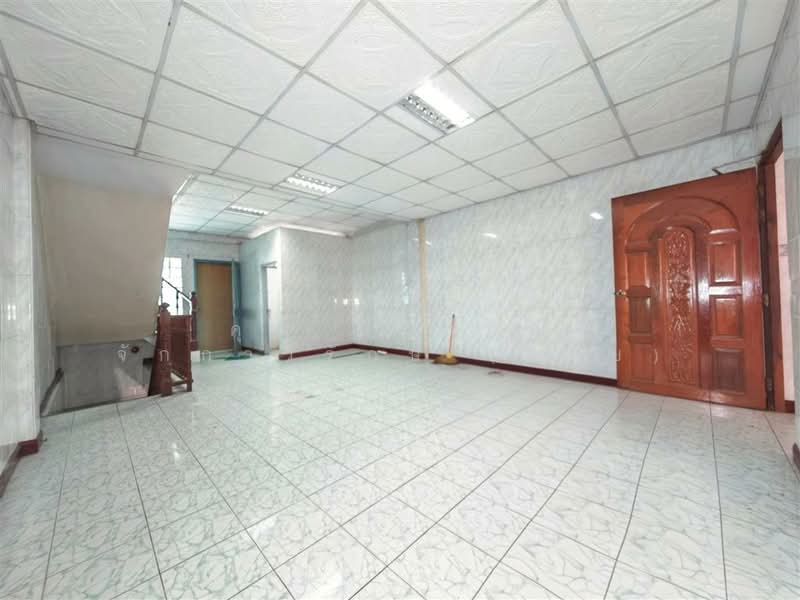 อาคารพาณิชย์ 3.5 ชั้น 20 ตร.ว. อาคารพาณิชย์ ใกล้ตลาดน้ำท่าเรือศาลายา พุทธมณฑล นครปฐม, Nakhon Pathom, Salaya, Phuttha Mon Thon, Nakhon Pathom, , 150 sqm, Shophouse For Sale, by คุณ กันตภณ จักกาวิรักษ์ (บอย), 500202720 - DDproperty.com