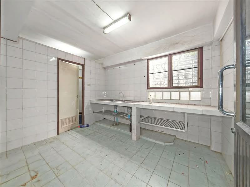 อาคารพาณิชย์ 3.5 ชั้น 20 ตร.ว. อาคารพาณิชย์ ใกล้ตลาดน้ำท่าเรือศาลายา พุทธมณฑล นครปฐม, Nakhon Pathom, Salaya, Phuttha Mon Thon, Nakhon Pathom, , 150 sqm, Shophouse For Sale, by คุณ กันตภณ จักกาวิรักษ์ (บอย), 500202720 - DDproperty.com