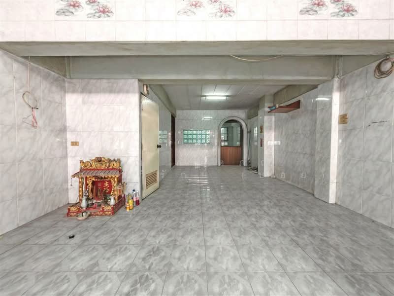 อาคารพาณิชย์ 3.5 ชั้น 20 ตร.ว. อาคารพาณิชย์ ใกล้ตลาดน้ำท่าเรือศาลายา พุทธมณฑล นครปฐม, Nakhon Pathom, Salaya, Phuttha Mon Thon, Nakhon Pathom, , 150 sqm, Shophouse For Sale, by คุณ กันตภณ จักกาวิรักษ์ (บอย), 500202720 - DDproperty.com