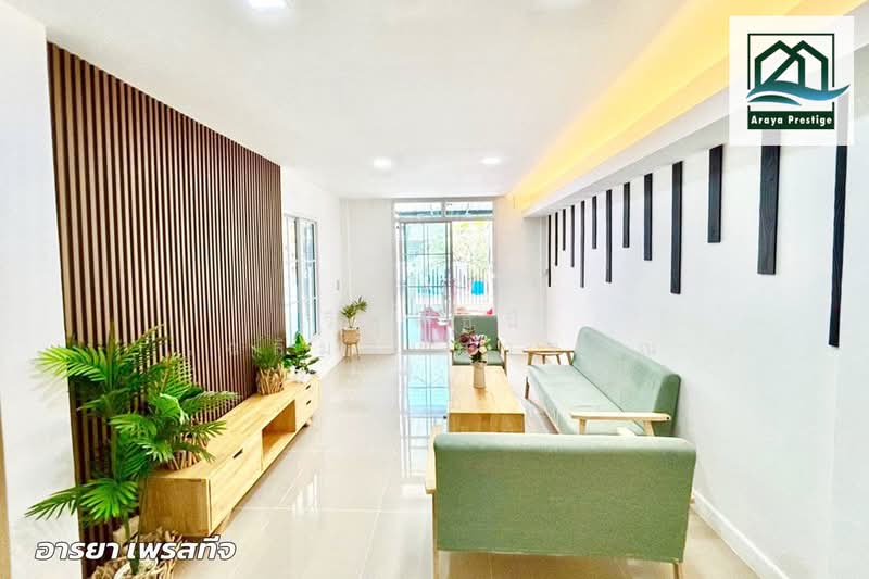 Moobaan Piyawararom Khlong 4 : หมู่บ้านปิยวรารมย์ คลอง 4, ปทุมธานี, ถนน ไสวประชาราษฎร์, บึงยี่โถ, ธัญบุรี, ปทุมธานี, 95 ตร.ม., ทาวน์เฮ้าส์ ขาย, โดย วิสุทธินี เฉลิมสินสุวรรณ, 500202723 - DDproperty.com