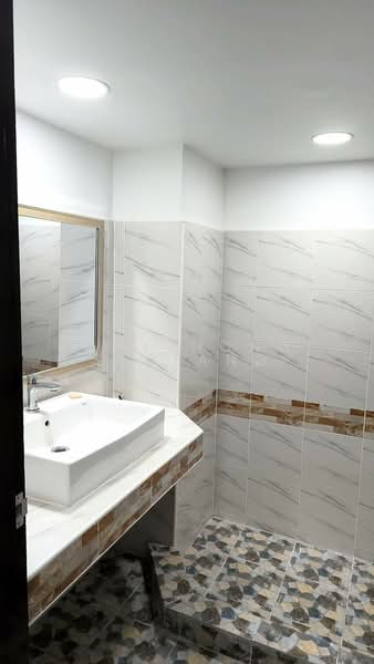 Hillside Condo 3, Chiang Mai, Soi Nimmanhaemin 8, Nimmanhaemin Road, Su Thep, Muang Chiang Mai, Chiang Mai, 1 Bedroom, 36 sqm, Condo For Rent, by Sirithong Saetang, 500202728 - DDproperty.com