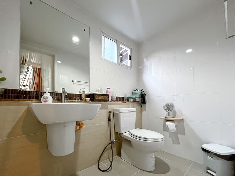 Passorn Prestige Pinklao-Phetkasem : ภัสสร เพรสทีจ ปิ่นเกล้า-เพชรเกษม, นครปฐม, ถนนพุทธมณฑลสาย 4, กระทุ่มล้ม, สามพราน, นครปฐม, 180 ตร.ม., บ้านเดี่ยว ขาย, โดย Ladda Suebthai, 500202732 - DDproperty.com