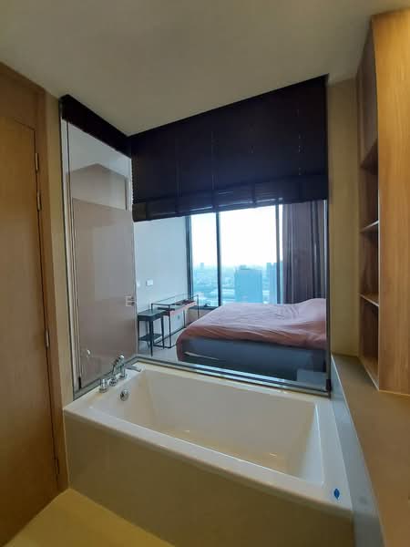 The Esse Asoke, Bangkok, 333 Soi Sukhumvit 21, Sukhumvit Road, Khlongtoei Nua, Watthana, Bangkok, 1 Bedroom, 48 sqm, Condo For Rent, by Eric Fu, 500202745 - DDproperty.com