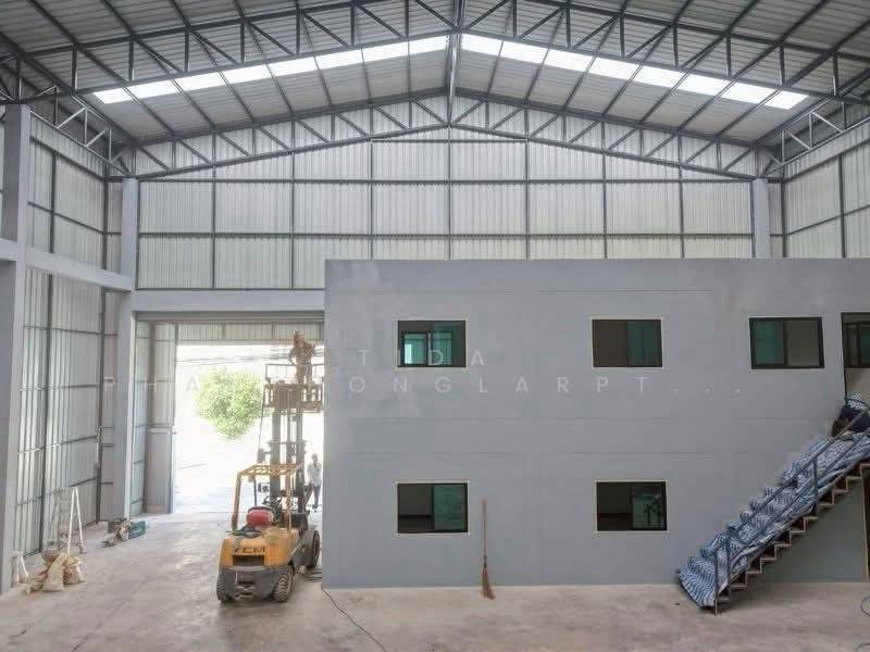 Warehouse with office space for rent, Sridan 22, 9m high, 5-ton load capacity, near the BTS Skytrain, Samut Prakan, Bang Kaeo, Bang Plee, Samut Prakan, , 600 sqm, Warehouse/Factory For Rent, by Tida phanthonglarptawee, 500202757 - DDproperty.com