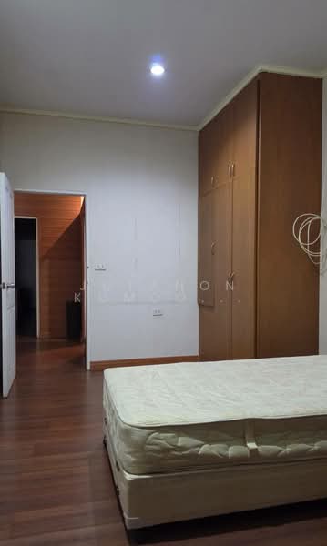 ขายทาวน์เฮาส์ 2 ชั้น ม.อมรพันธ์ 9 ซ.เสนานิคม 1 ลาดพร้าว ทำเลดี เดินทางสะดวก ใกล้BTS เสนานิคม, Bangkok, Lat Phrao, Lat Phrao, Bangkok, 2 Bedrooms, 68 sqm, Townhouse For Sale, by Jutanon Komoottanaruk, 500202759 - DDproperty.com