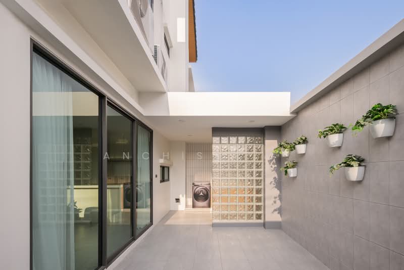 ขาย - ณ ลาน ประชาอุทิศ 75, กรุงเทพ