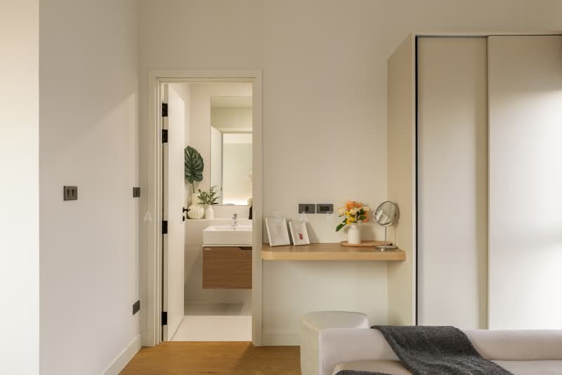 ขาย - ณ ลาน ประชาอุทิศ 75, กรุงเทพ