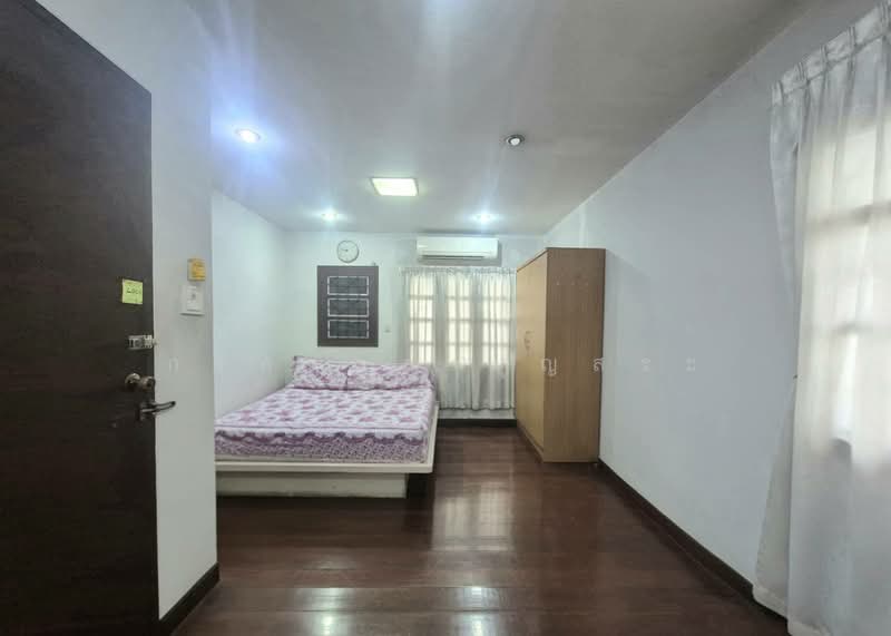 Chokaeo Village : หมู่บ้านช่อแก้ว, Pathum Thani, พหลโยธิน 64, Khu Khot, Lam Luk Ka, Pathum Thani, 4 Bedrooms, 180 sqm, Townhouse For Sale, by กรกฤตย์ บุญสระ, 500202794 - DDproperty.com