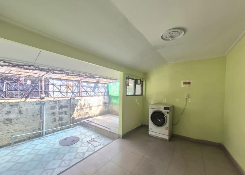 Chokaeo Village : หมู่บ้านช่อแก้ว, Pathum Thani, พหลโยธิน 64, Khu Khot, Lam Luk Ka, Pathum Thani, 4 Bedrooms, 180 sqm, Townhouse For Sale, by กรกฤตย์ บุญสระ, 500202794 - DDproperty.com