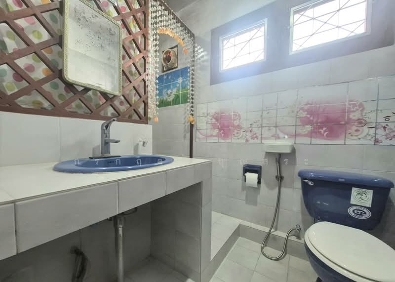 Chokaeo Village : หมู่บ้านช่อแก้ว, Pathum Thani, พหลโยธิน 64, Khu Khot, Lam Luk Ka, Pathum Thani, 4 Bedrooms, 180 sqm, Townhouse For Sale, by กรกฤตย์ บุญสระ, 500202794 - DDproperty.com