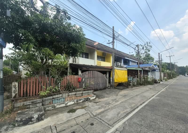 Chokaeo Village : หมู่บ้านช่อแก้ว, Pathum Thani, พหลโยธิน 64, Khu Khot, Lam Luk Ka, Pathum Thani, 4 Bedrooms, 180 sqm, Townhouse For Sale, by กรกฤตย์ บุญสระ, 500202794 - DDproperty.com