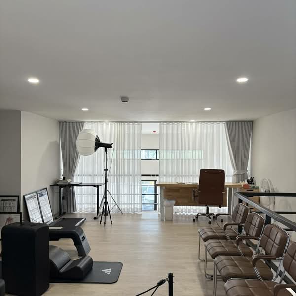 Noble Nue Cross Khu Khot, Pathum Thani, Khu Khot, Lam Luk Ka, Pathum Thani, 1 Bedroom, 63 sqm, Condo For Rent, by Ampaporn Ohnuch, 500202804 - DDproperty.com