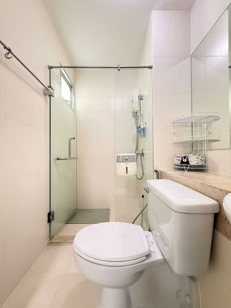 The Parkland Srinakarin, Samut Prakan, 577 Tambon Samrong Nua, Samrong Nua, Muang Samut Prakarn, Samut Prakan, 2 Bedrooms, 66 sqm, Condo For Rent, by Ladapa Kongpichitchoke, 500202814 - DDproperty.com